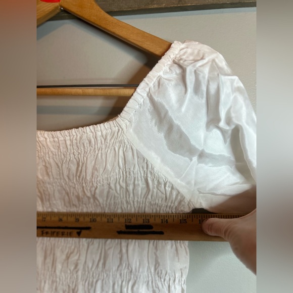 Cream  blouse - Picture 6 of 7